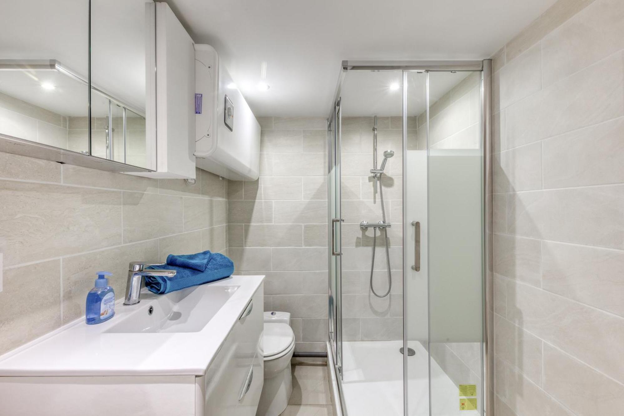 Studio Cosy - 35M2 - Paris -Disneyland - Rer A Нуази-ле-Гран Екстериор снимка