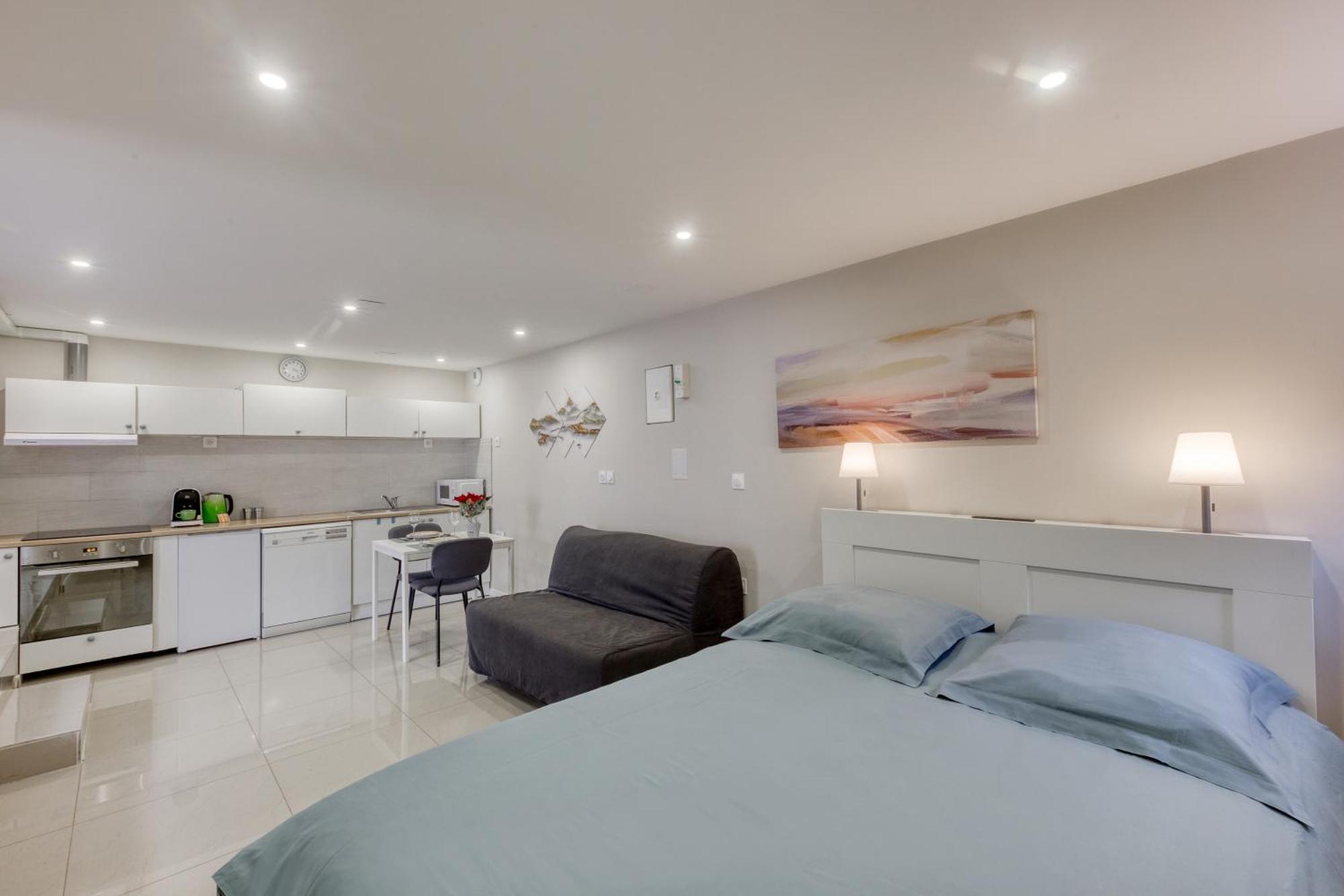 Studio Cosy - 35M2 - Paris -Disneyland - Rer A Нуази-ле-Гран Екстериор снимка