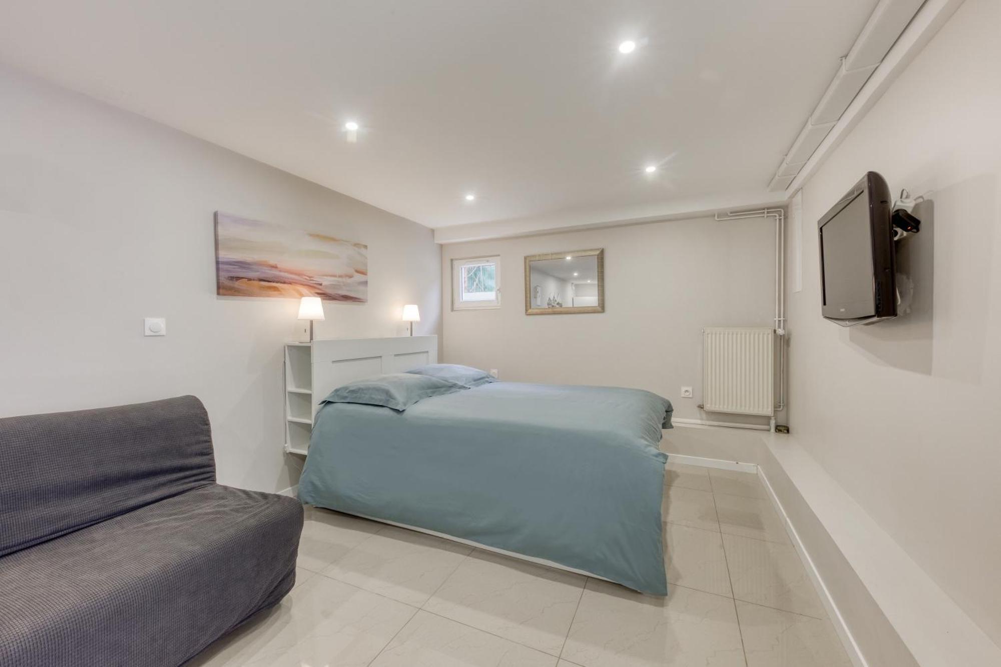 Studio Cosy - 35M2 - Paris -Disneyland - Rer A Нуази-ле-Гран Екстериор снимка